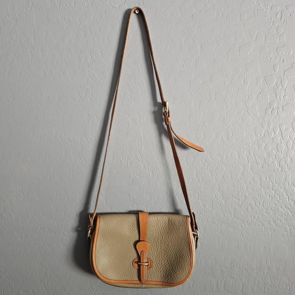 Dooney & Bourke Handbags - Vintage Dooney and Bourke Crossbody Bag